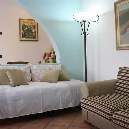 La Casa Di Jacopo Intero Appartamento+parcheggio * Pistoia