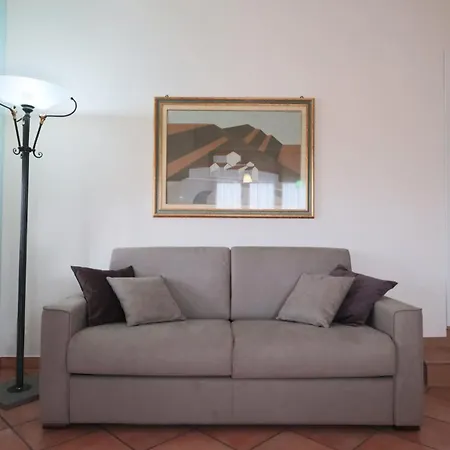 La Casa Di Jacopo Intero Appartamento+parcheggio Pistoia
